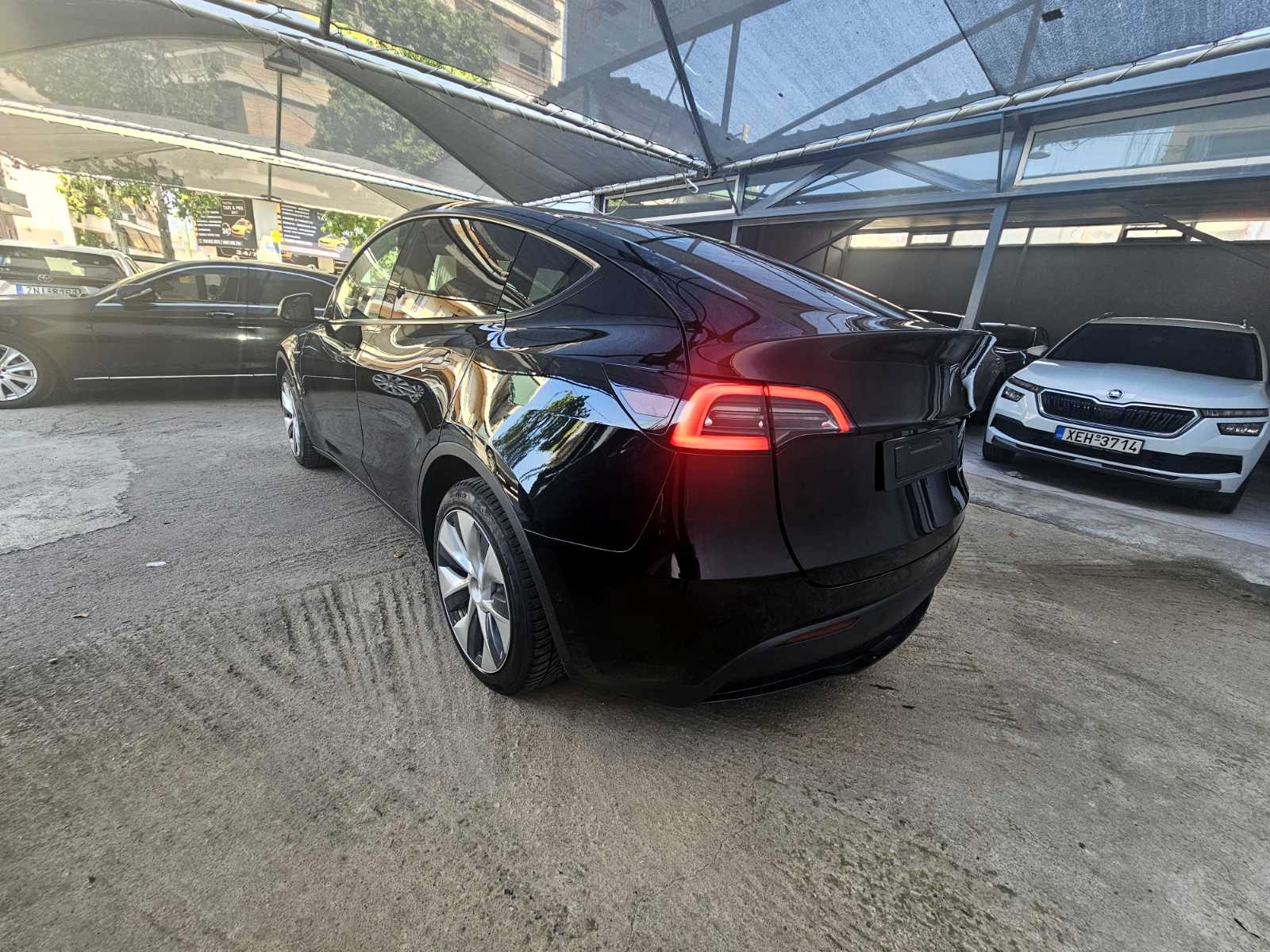 Tesla Model Y 2022 Long Range Dual Motor 75kWh | 514hp | (1424) |