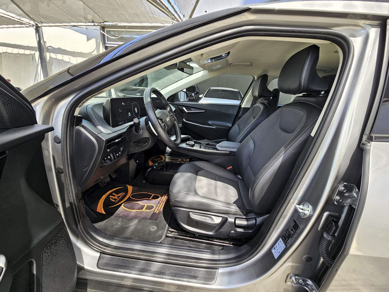 Kia EV6 2023 74kWh Air Active Business | 229HP | Camera | Navi | LED