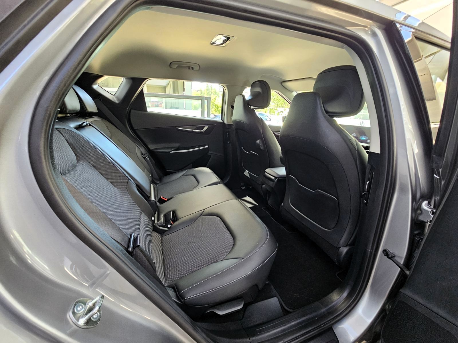 Kia EV6 2023 74kWh Air Active Business | 229HP | Camera | Navi | LED