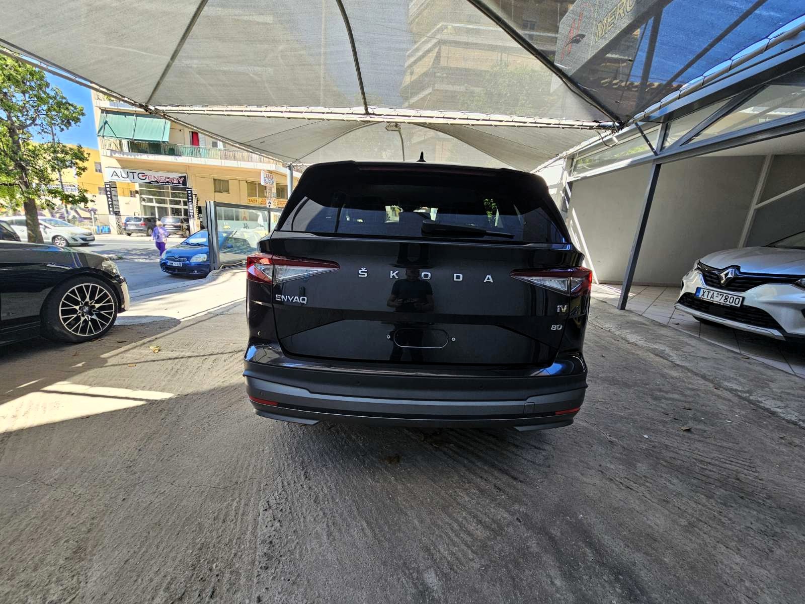Skoda Enyaq 2023 82kWh 204HP | Navi | Camera | LED | CarPlay