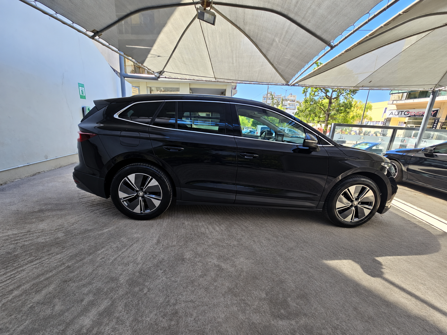 Skoda Enyaq 2023 82kWh 204HP | Navi | Camera | LED | CarPlay