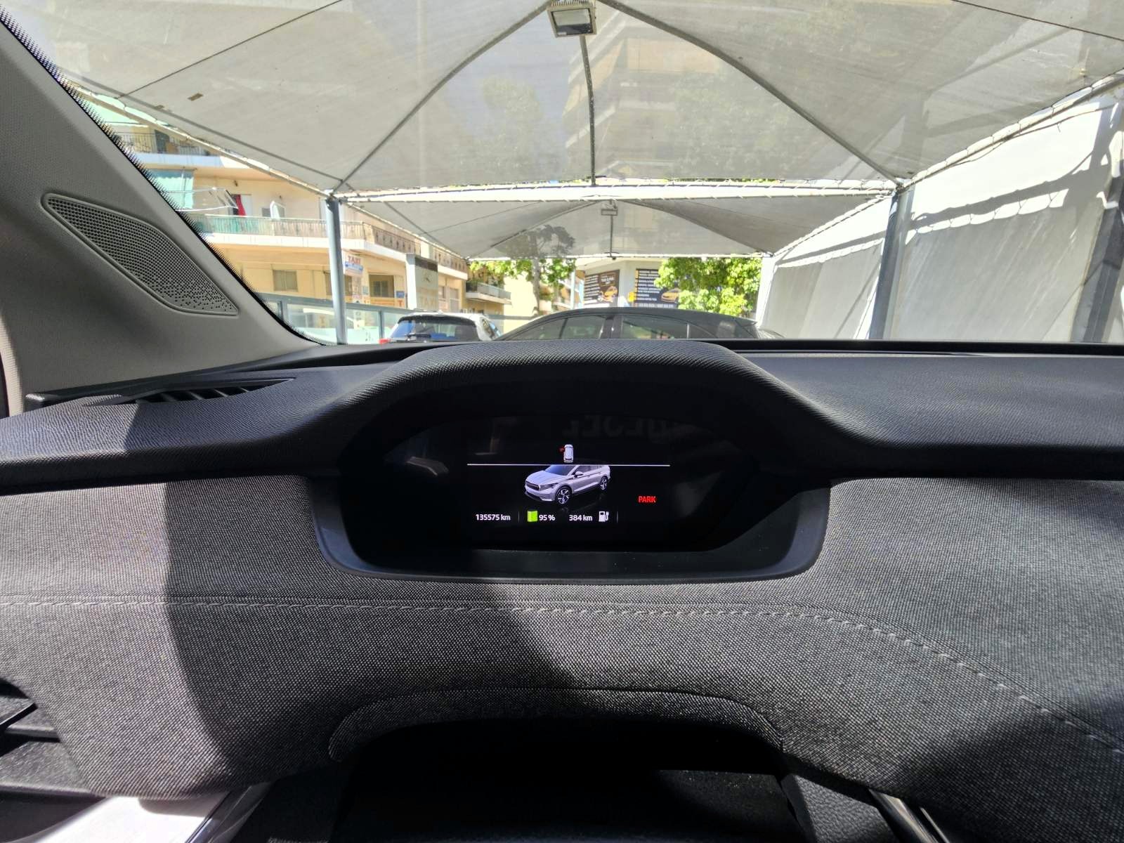 Skoda Enyaq 2023 82kWh 204HP | Navi | Camera | LED | CarPlay