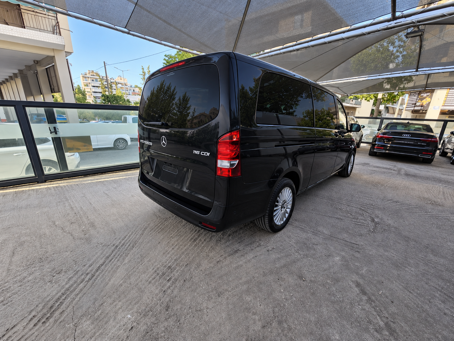 Mercedes-Benz Vito 2023 116 Business 2023 | 9 Θέσεων | Automatic | 163HP