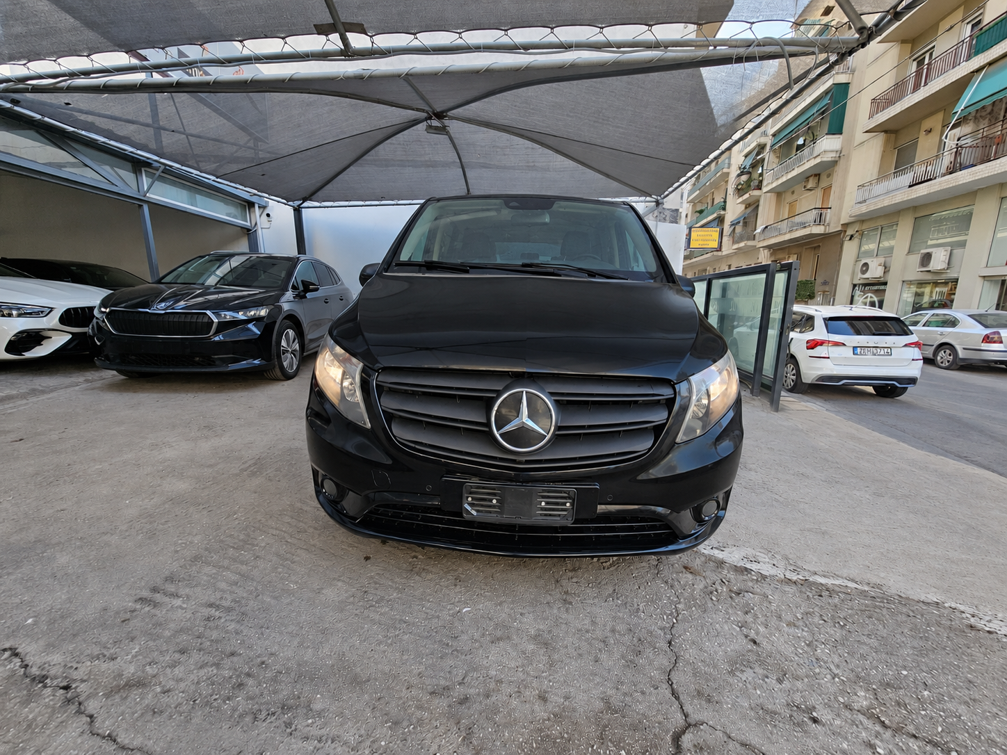 Mercedes-Benz Vito 2023 116 Business 2023 | 9 Θέσεων | Automatic | 163HP