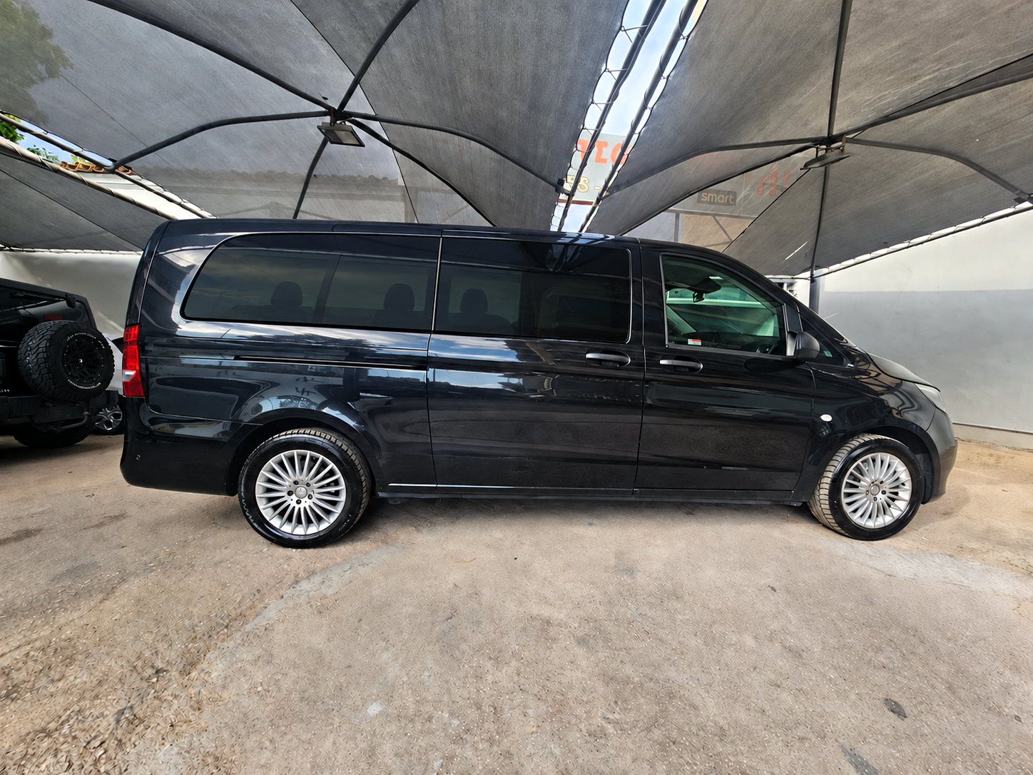Mercedes-Benz Vito 2022 116 Business | 9 Θέσεων | Automatic | 163HP