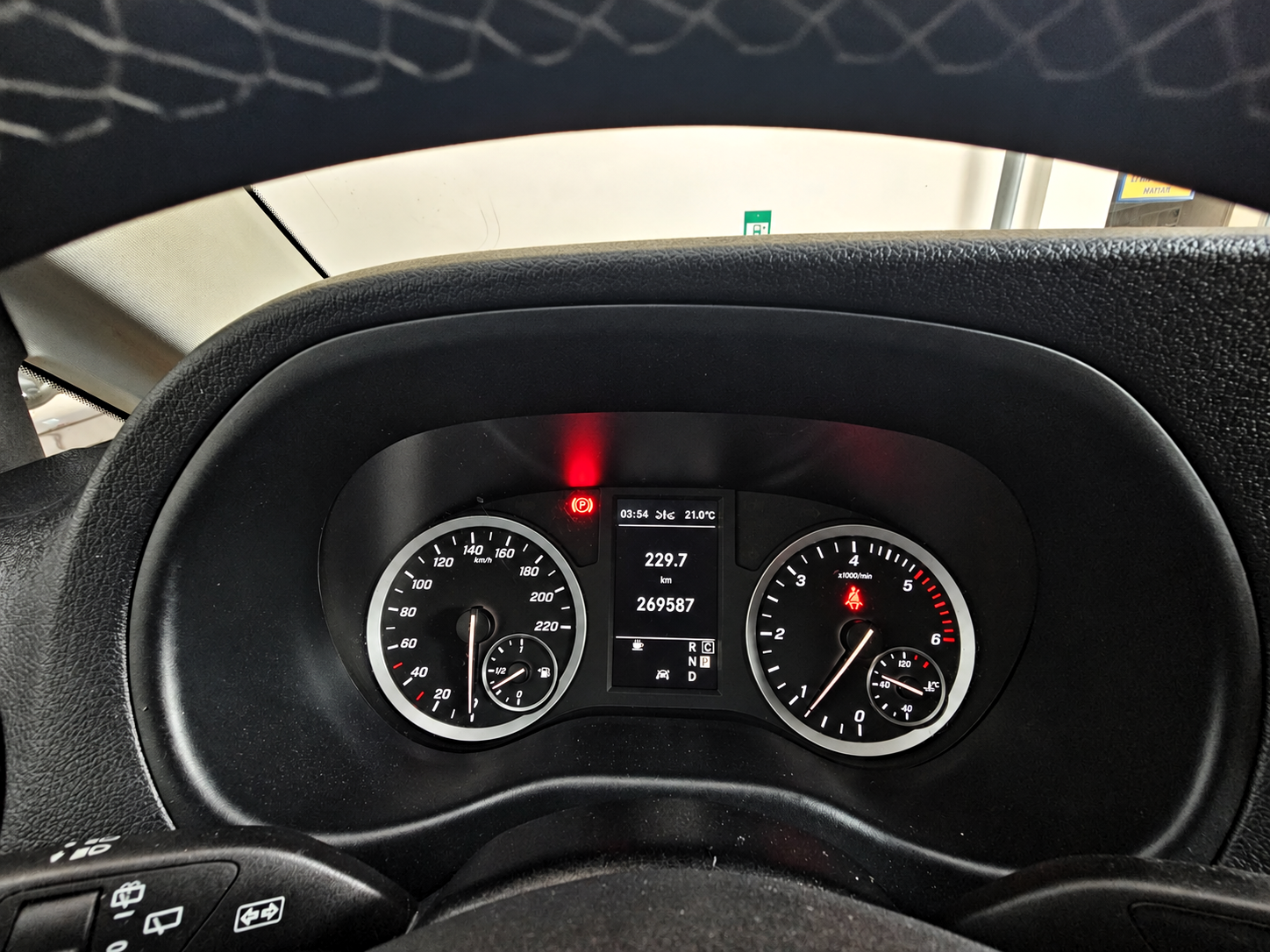 Mercedes-Benz Vito 2022 116 Business | 9 Θέσεων | Automatic | 163HP