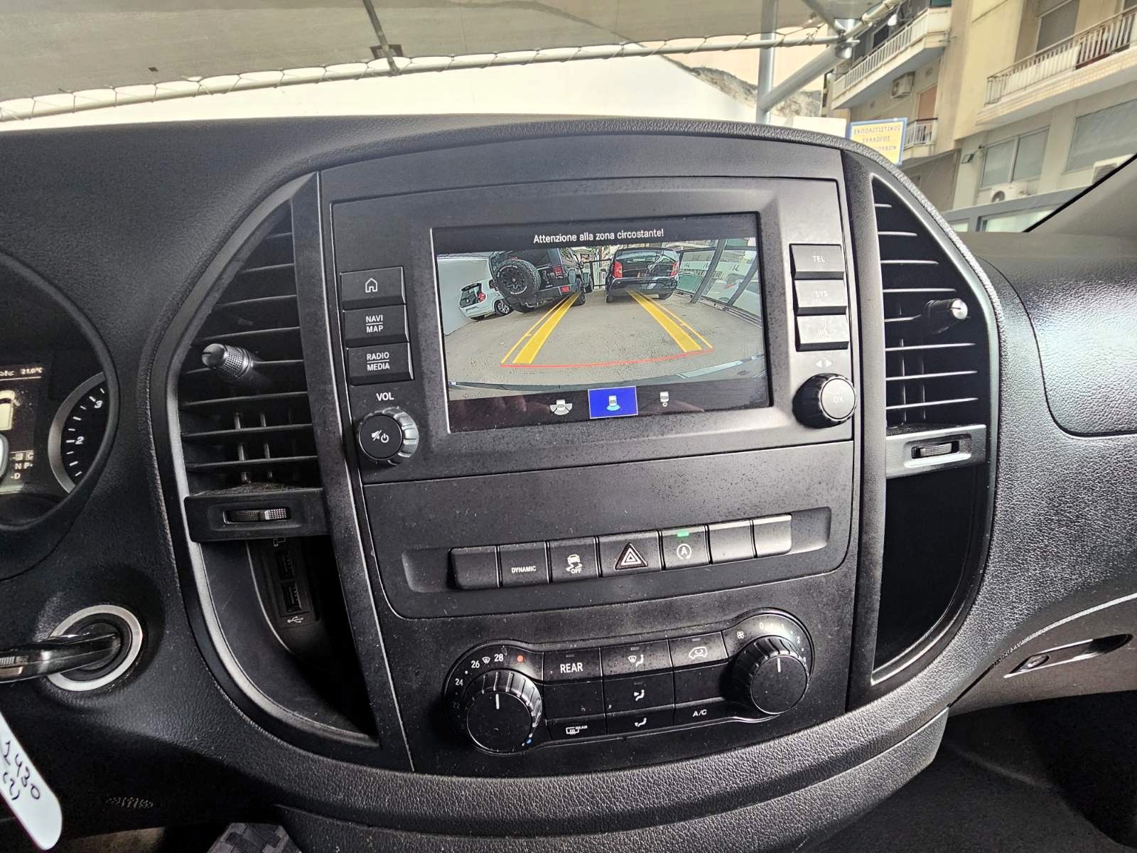 Mercedes-Benz Vito 2022 116 Business | 9 Θέσεων | Automatic | 163HP