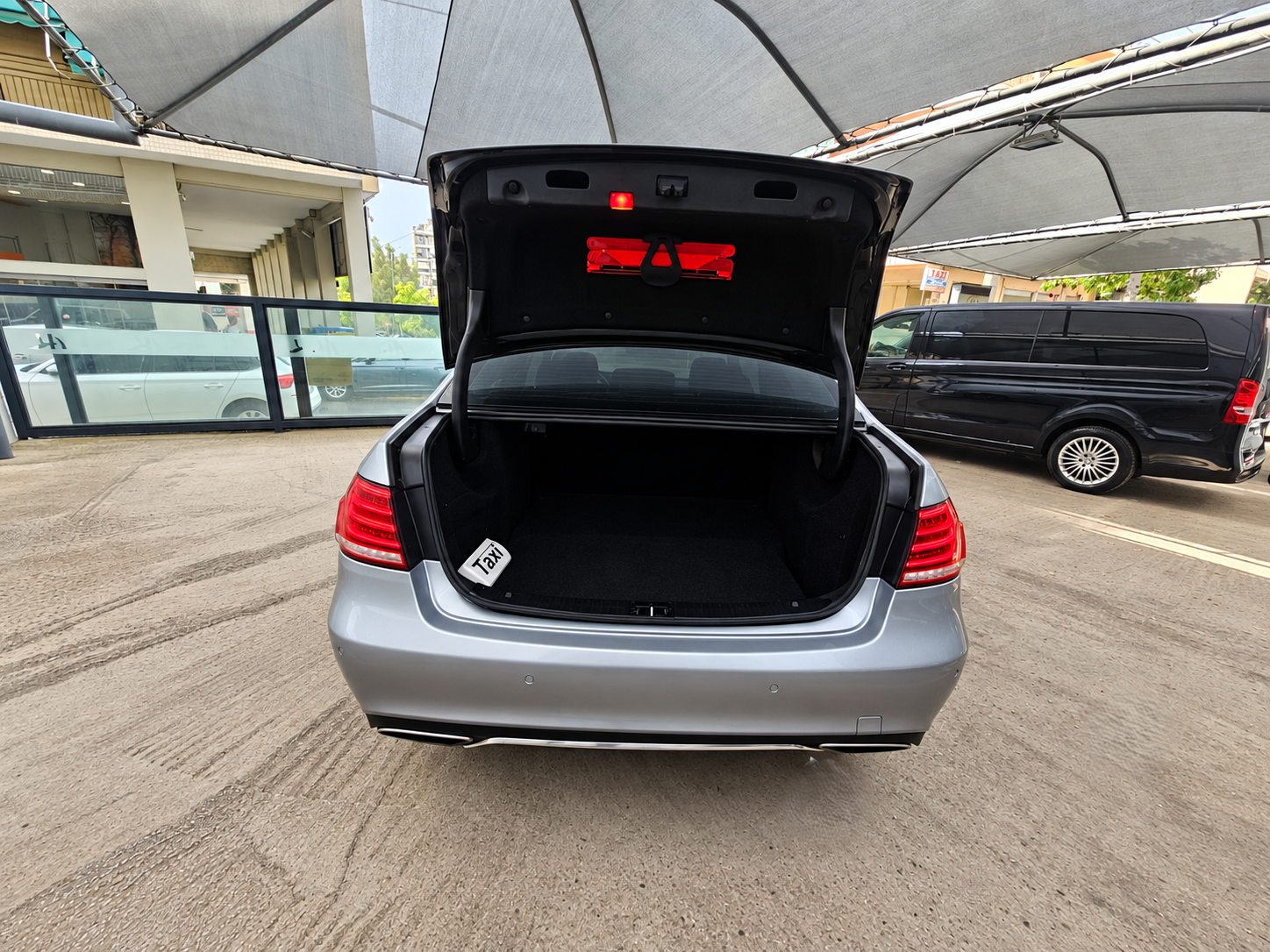 Mercedes-Benz E 200 2016 CDI Avantgarde | 136HP | Automatic | Euro 6