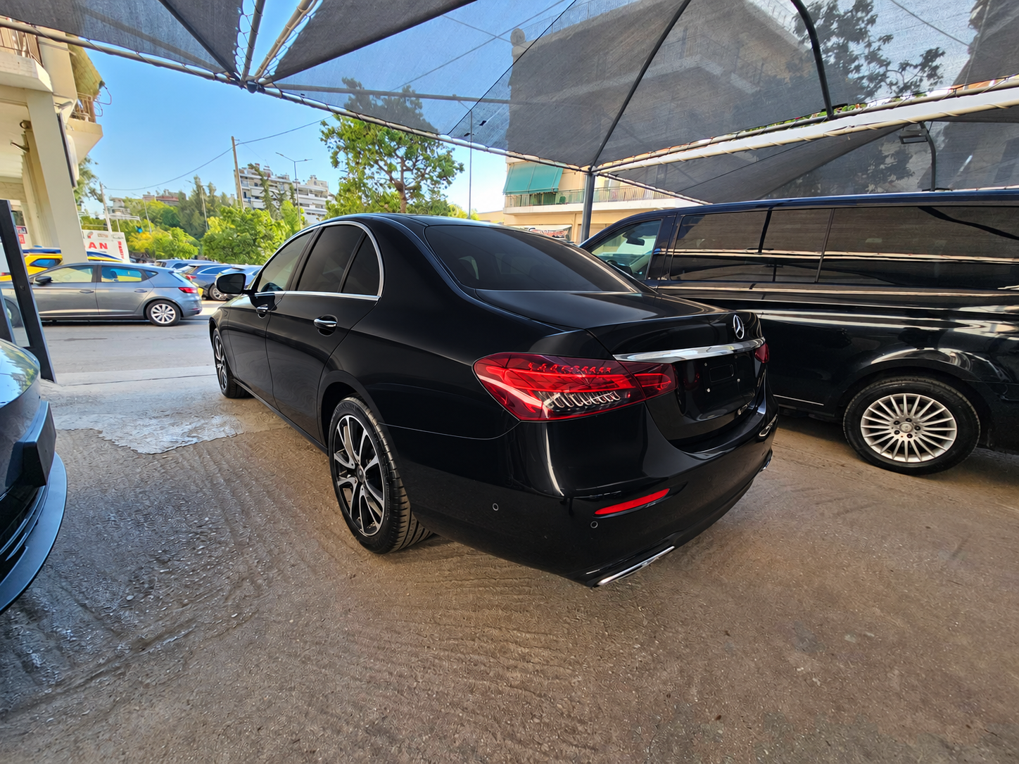 Mercedes-Benz E 220 2022 d Avantgarde | Night Package | 200HP | 9G-Tronic