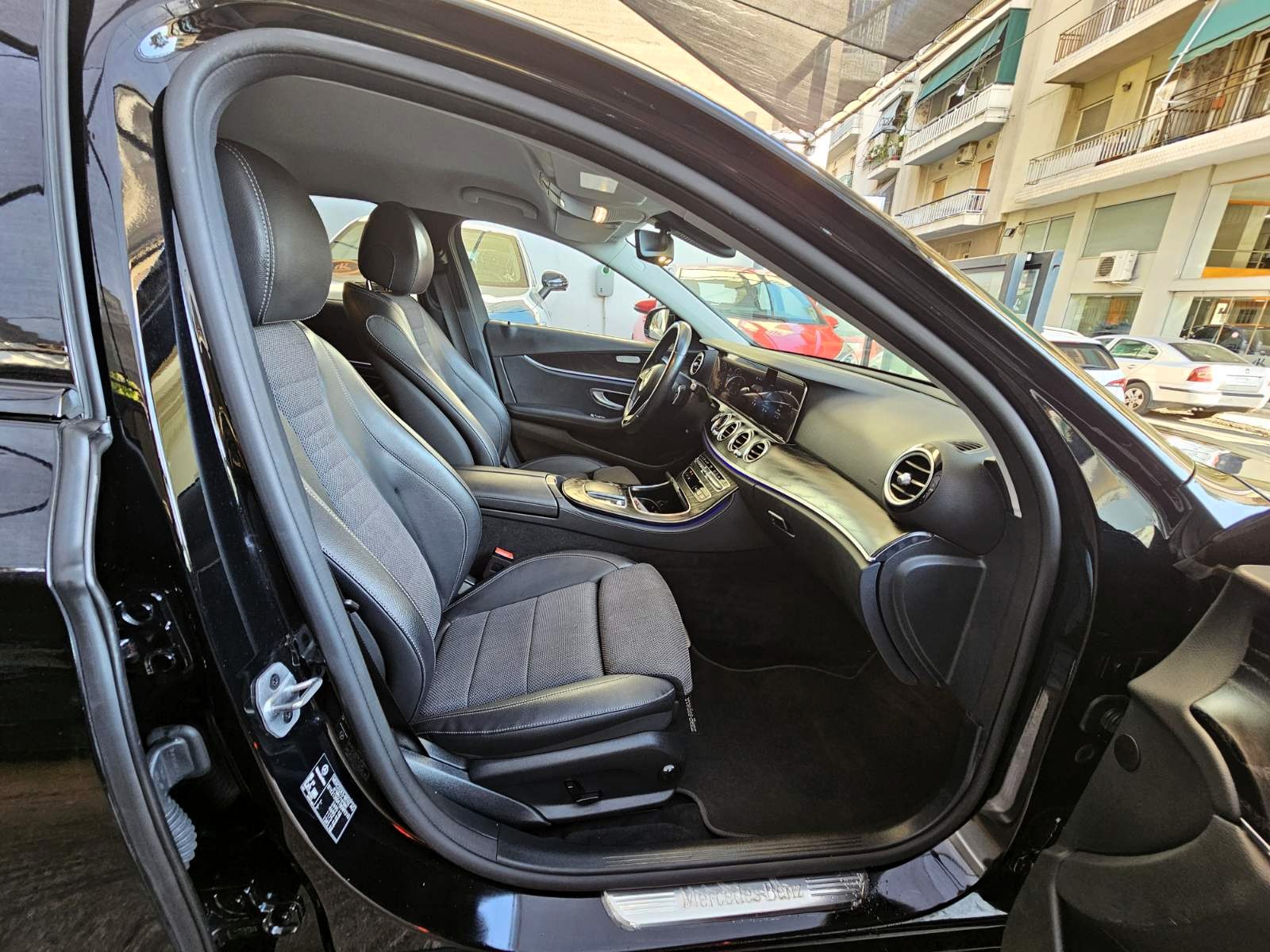Mercedes-Benz E 220 2022 d Avantgarde | Night Package | 200HP | 9G-Tronic