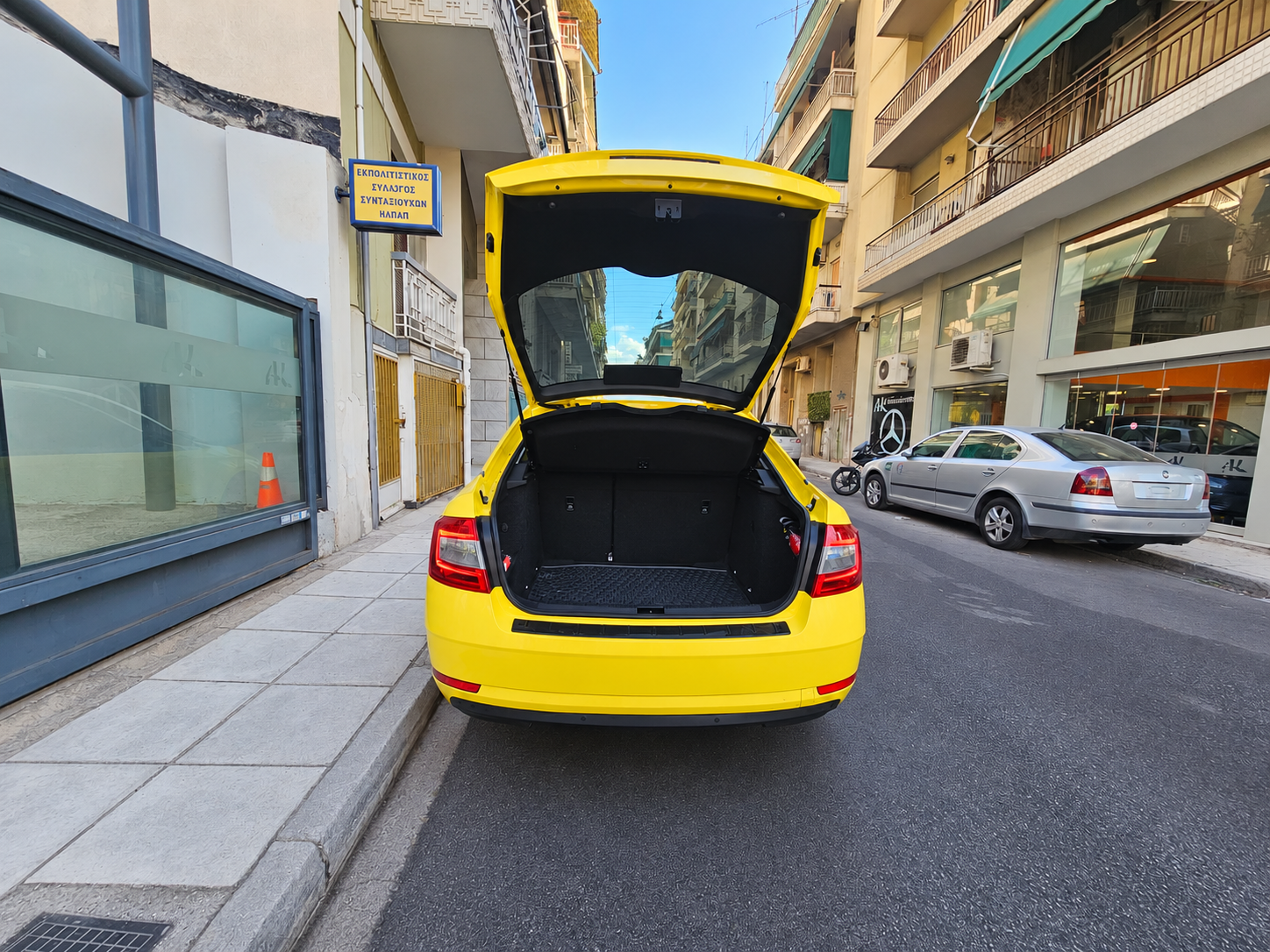 Skoda Octavia 2018 ΠΩΛΕΙΤΑΙ ΑΔΕΙΑ ΤΑΞΙ ΜΑΖΙ ΜΕ ΤΟ ΟΧΗΜΑ