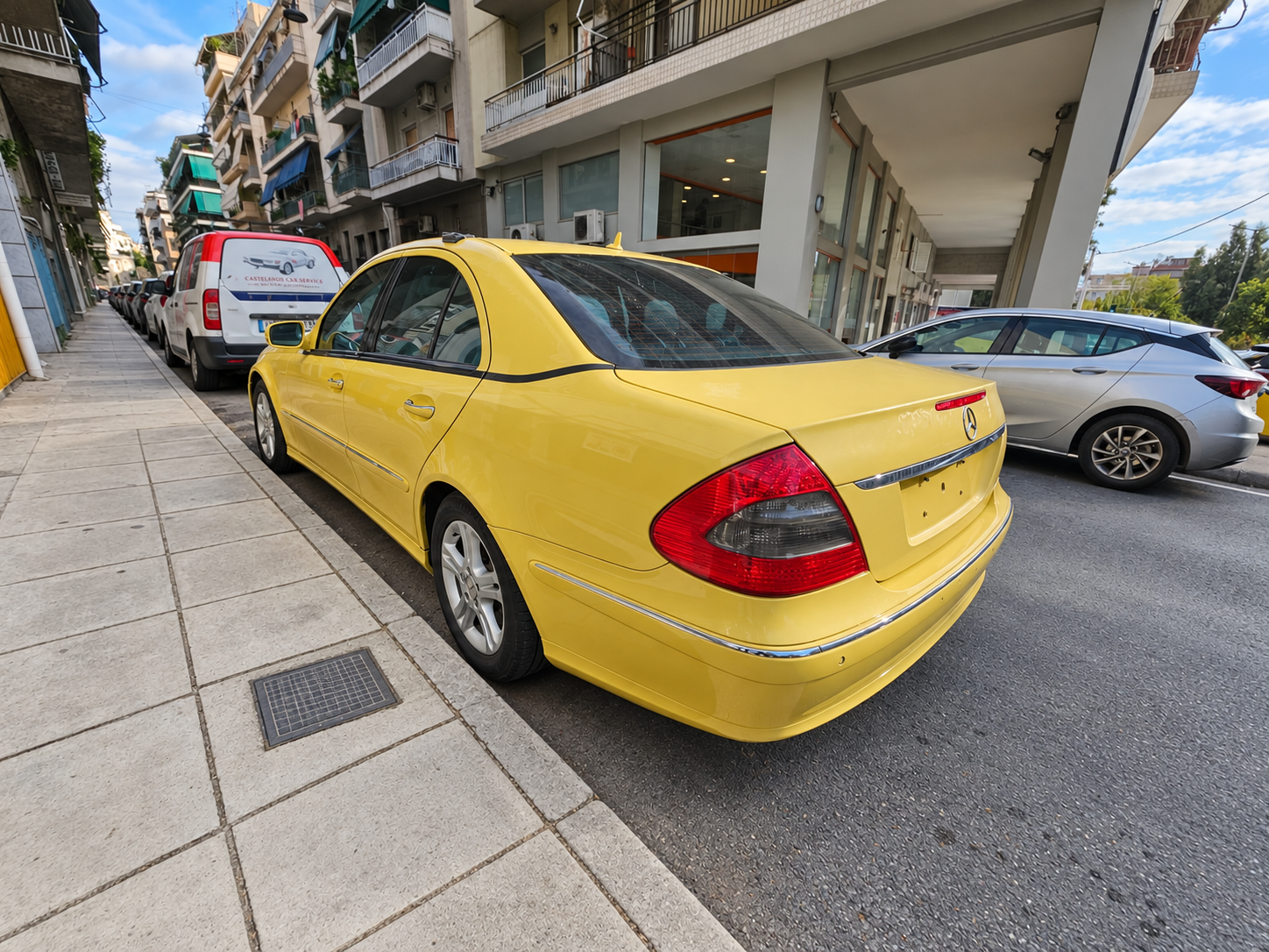 Mercedes-Benz E 220 2009 CDI Avantgarde με αλλαγμένη μηχανή